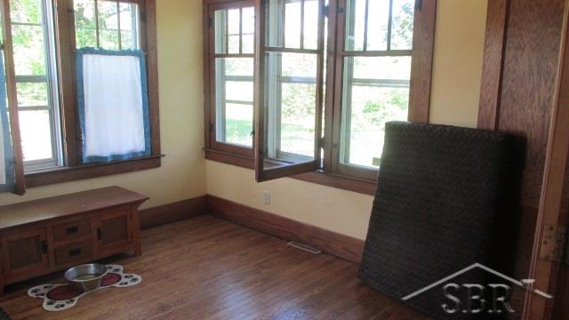13123 Tuscola Road Clio, MI 48420 - Photo 7 of 19 31248277-6.JPG
