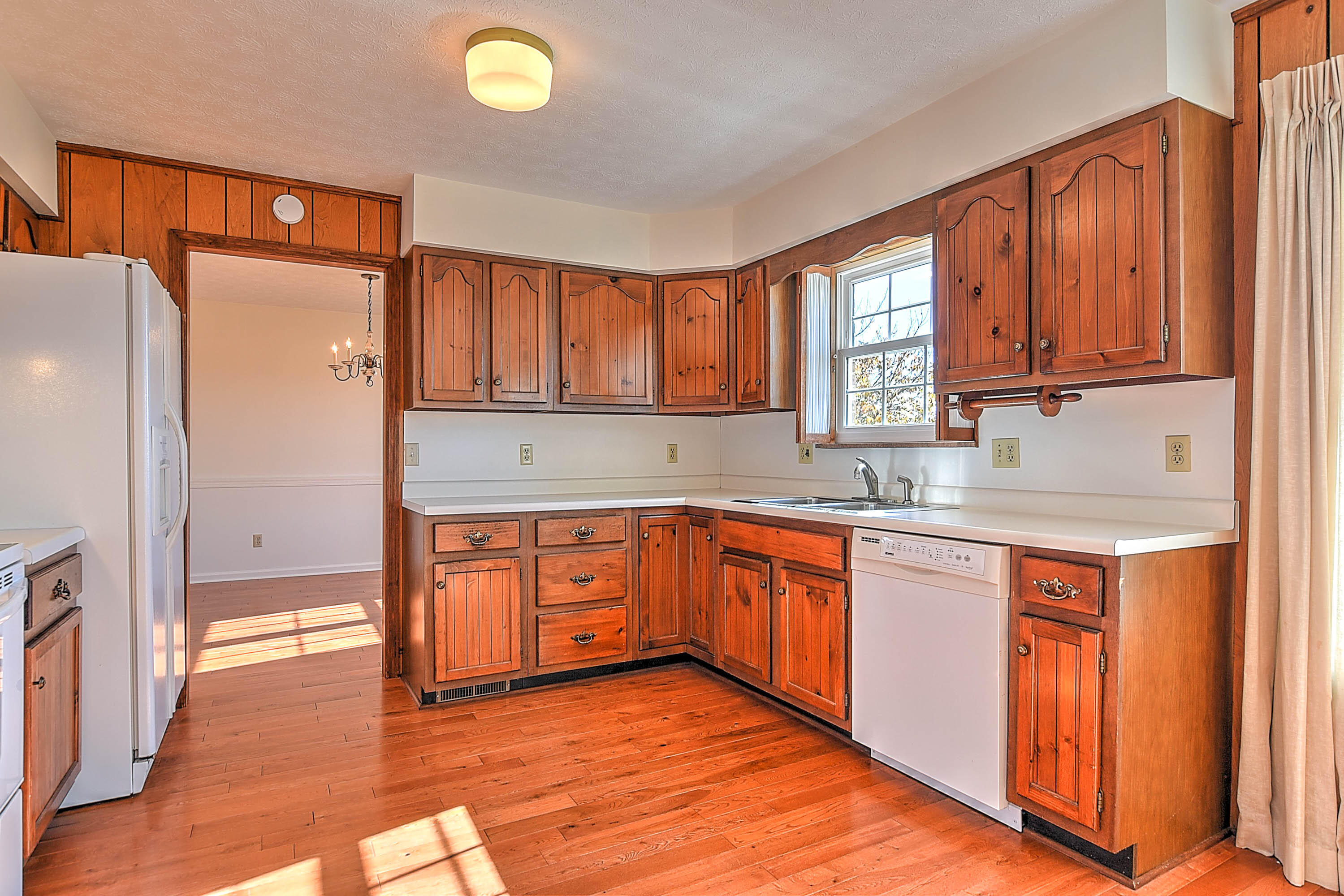 151 White Road Greeneville, TN 37745 - Photo 13 of 36 13