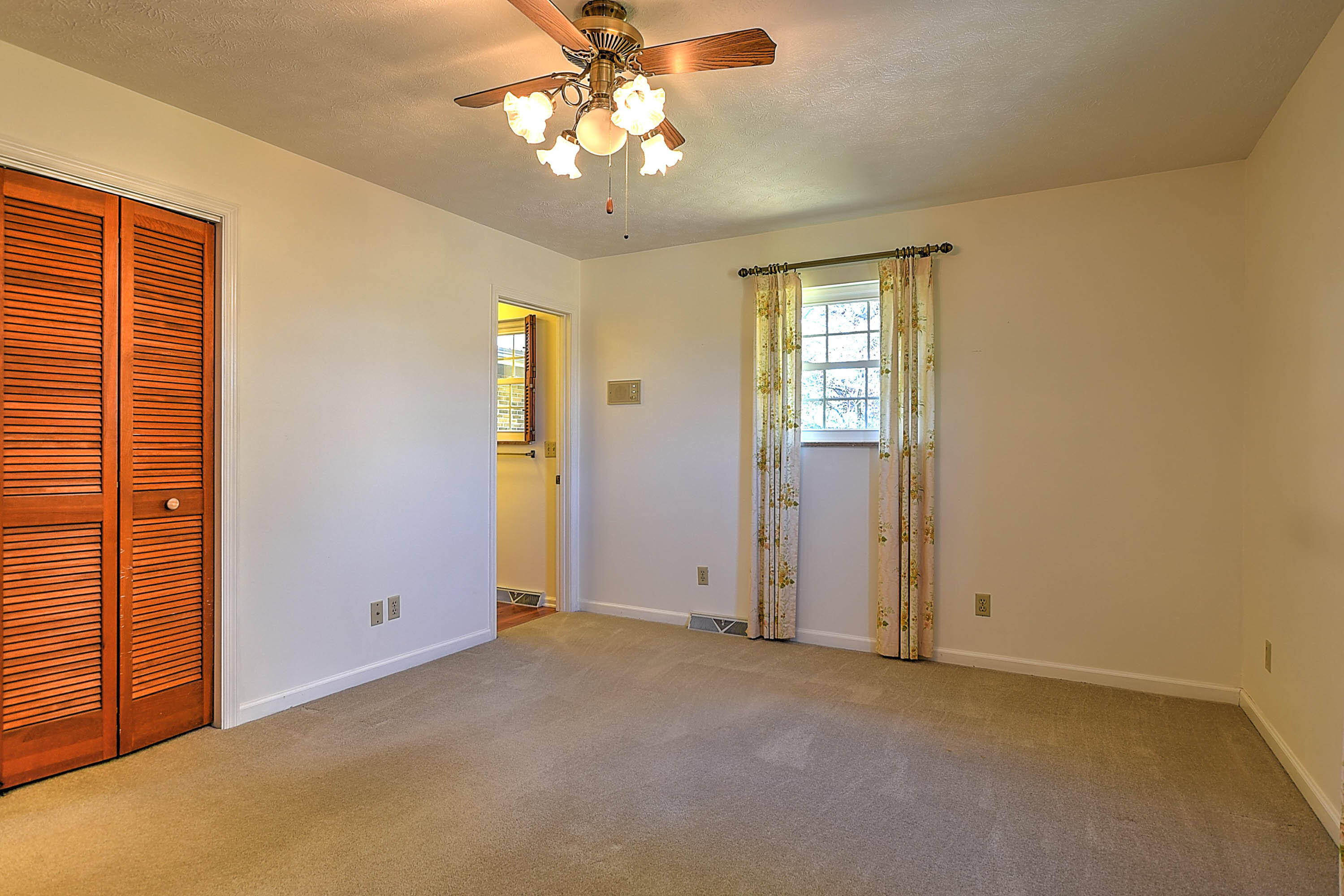 151 White Road Greeneville, TN 37745 - Photo 20 of 36 20