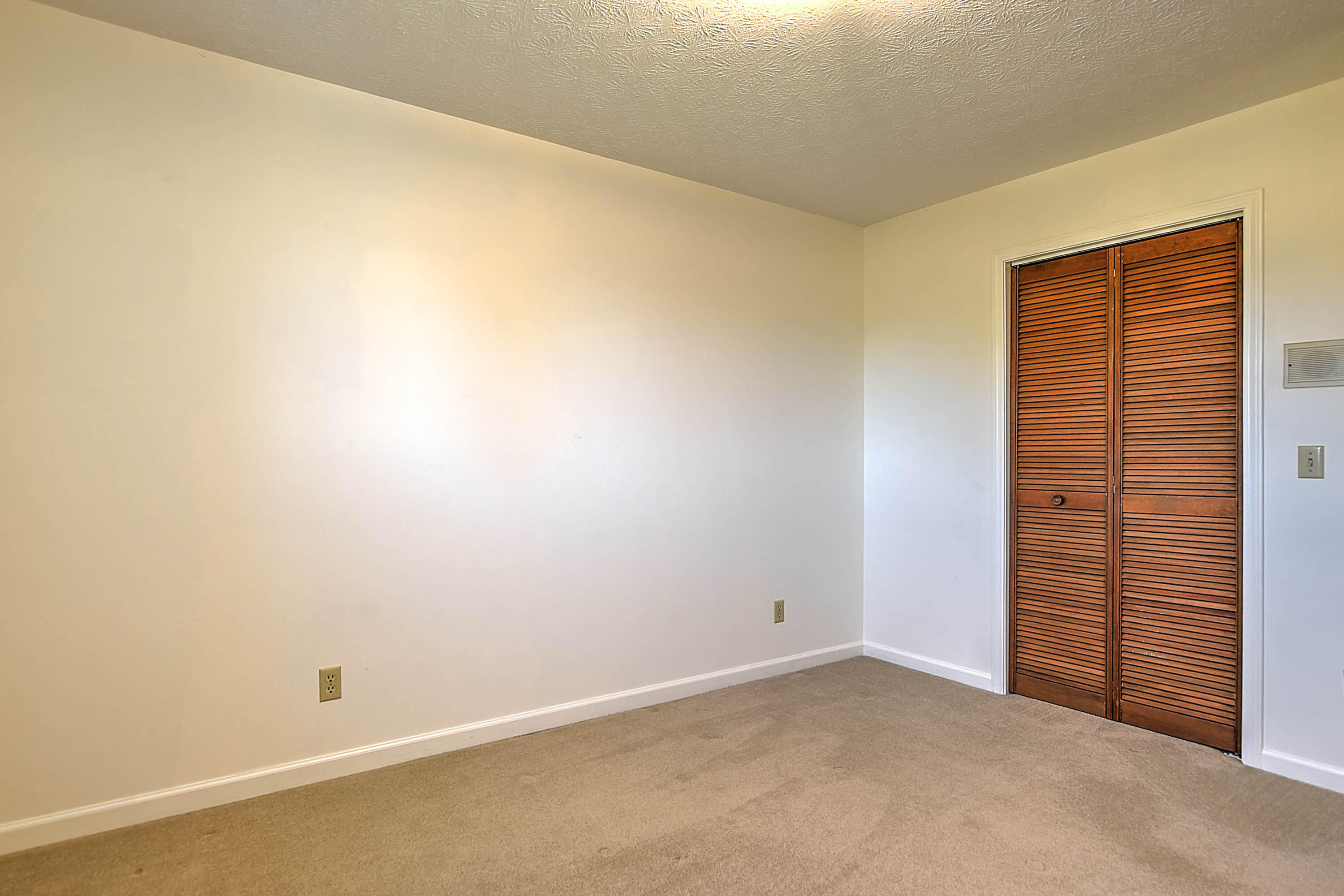 151 White Road Greeneville, TN 37745 - Photo 26 of 36 26