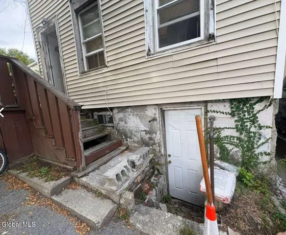 $59,000 | 29 Emmet Street, Albany, NY 12204