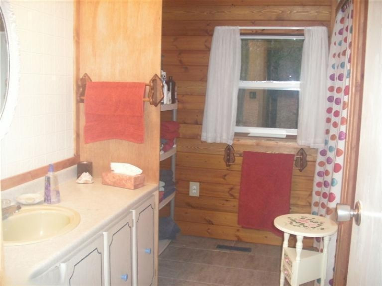 5533 River Road Manistee, MI 49660 - Photo 15 of 24 Additional Photo