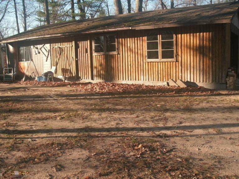 5533 River Road Manistee, MI 49660 - Photo 3 of 24 Additional Photo