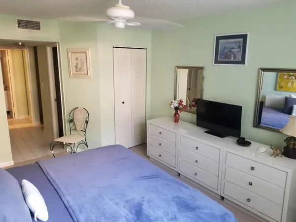 $2,000 | 3540 South Ocean Boulevard, Unit 114, South Palm Beach, FL 33480