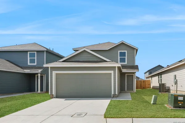 $1,850 | 129 Pastar Falls, Seguin, TX 78155