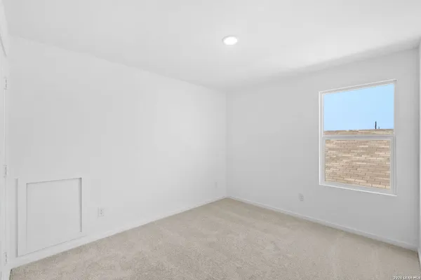 $1,850 | 129 Pastar Falls, Seguin, TX 78155