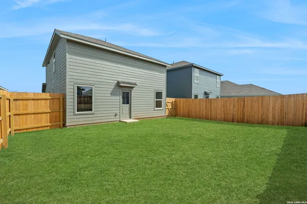 $1,850 | 129 Pastar Falls, Seguin, TX 78155