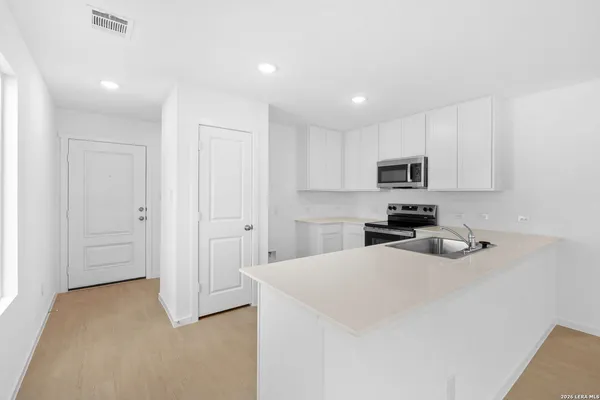 $1,850 | 129 Pastar Falls, Seguin, TX 78155