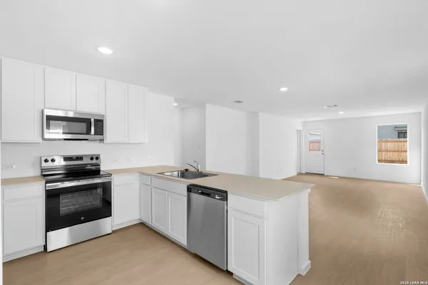 $1,850 | 129 Pastar Falls, Seguin, TX 78155