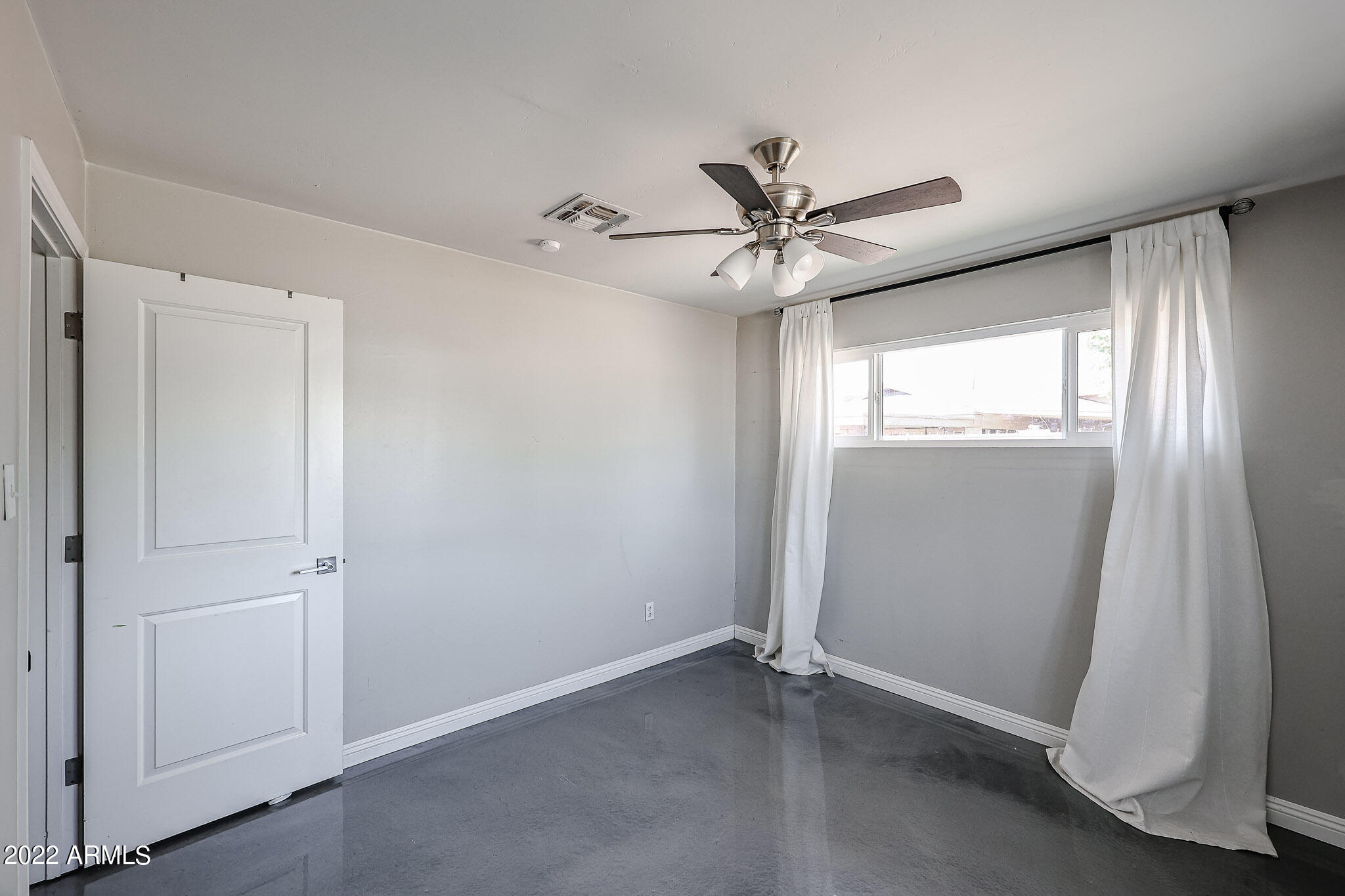 1034 East Elm Street Phoenix, AZ 85014 - Photo 11 of 30 Bedroom 2