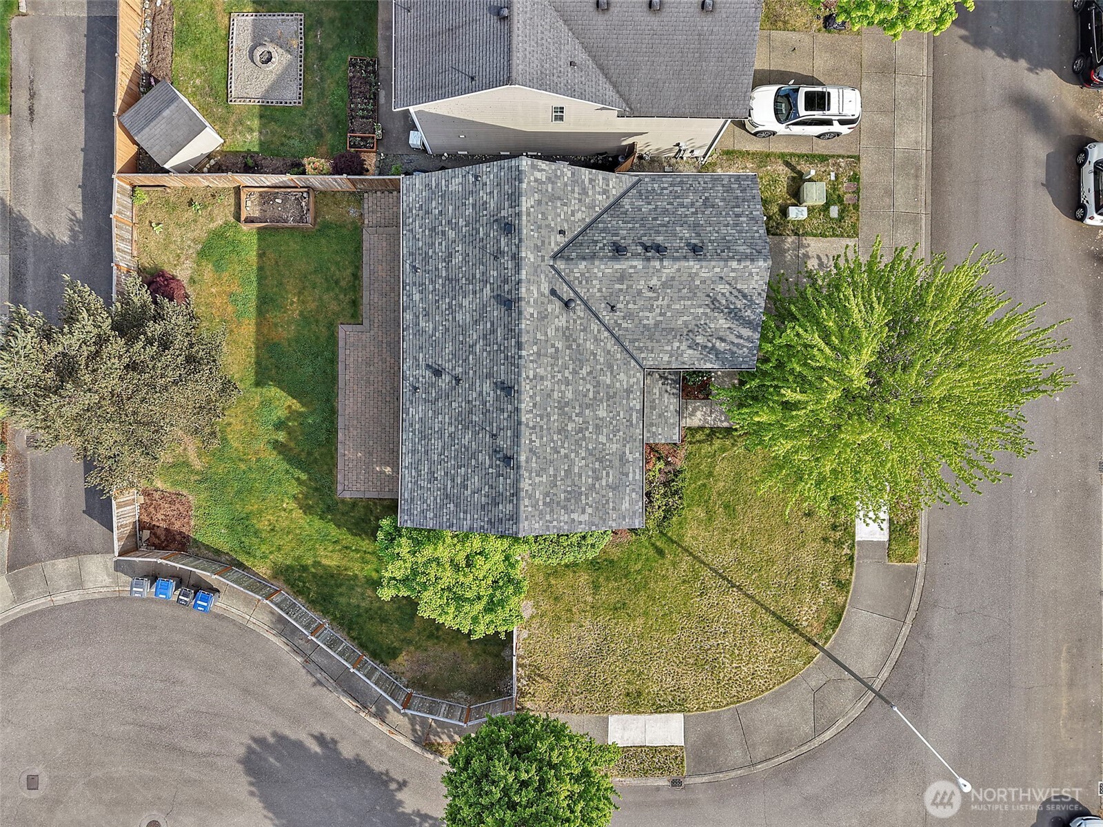 24216 237th Way Southeast Maple Valley, WA 98038 - Photo 35 of 38