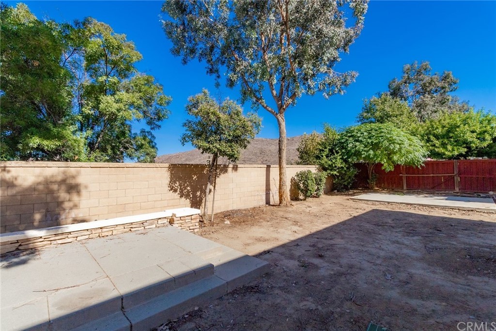 28346 Saddlecrest Street Menifee, CA 92585 - Photo 34 of 35 a view of a backyard