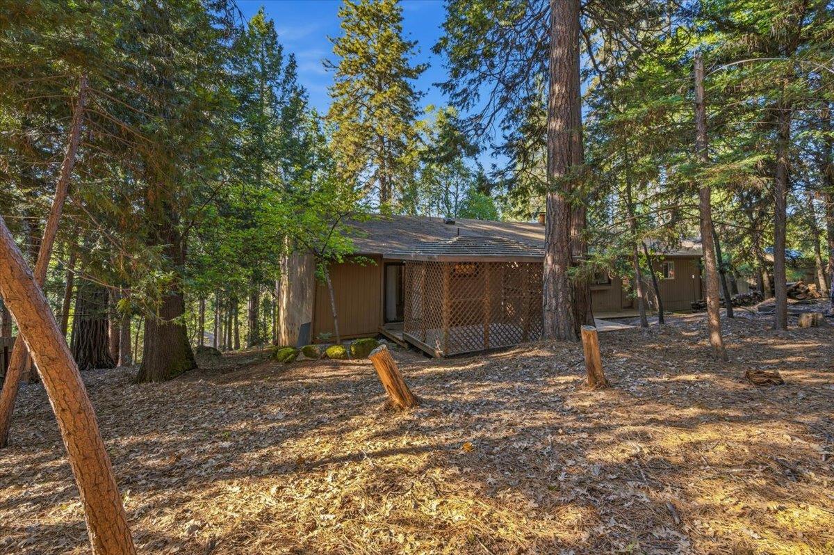 11521 Ragan Way Grass Valley, CA 95949 - Photo 30 of 37