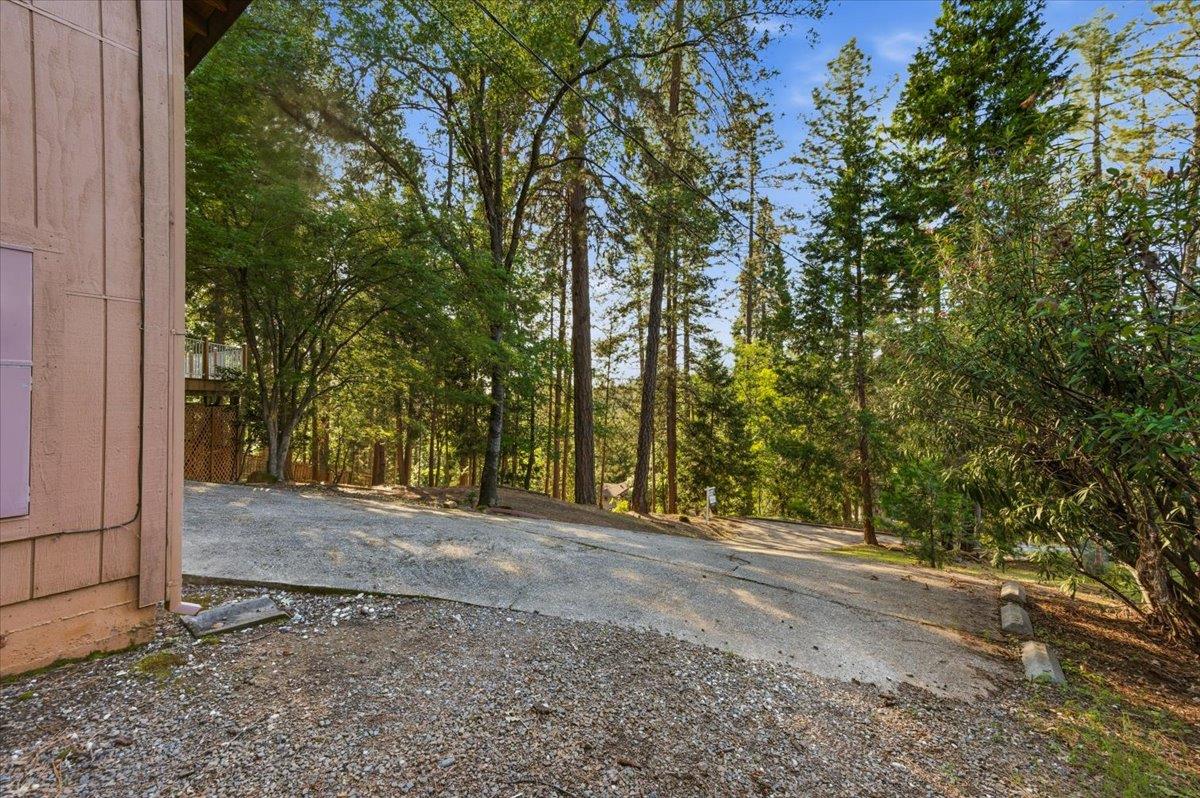 11521 Ragan Way Grass Valley, CA 95949 - Photo 31 of 37