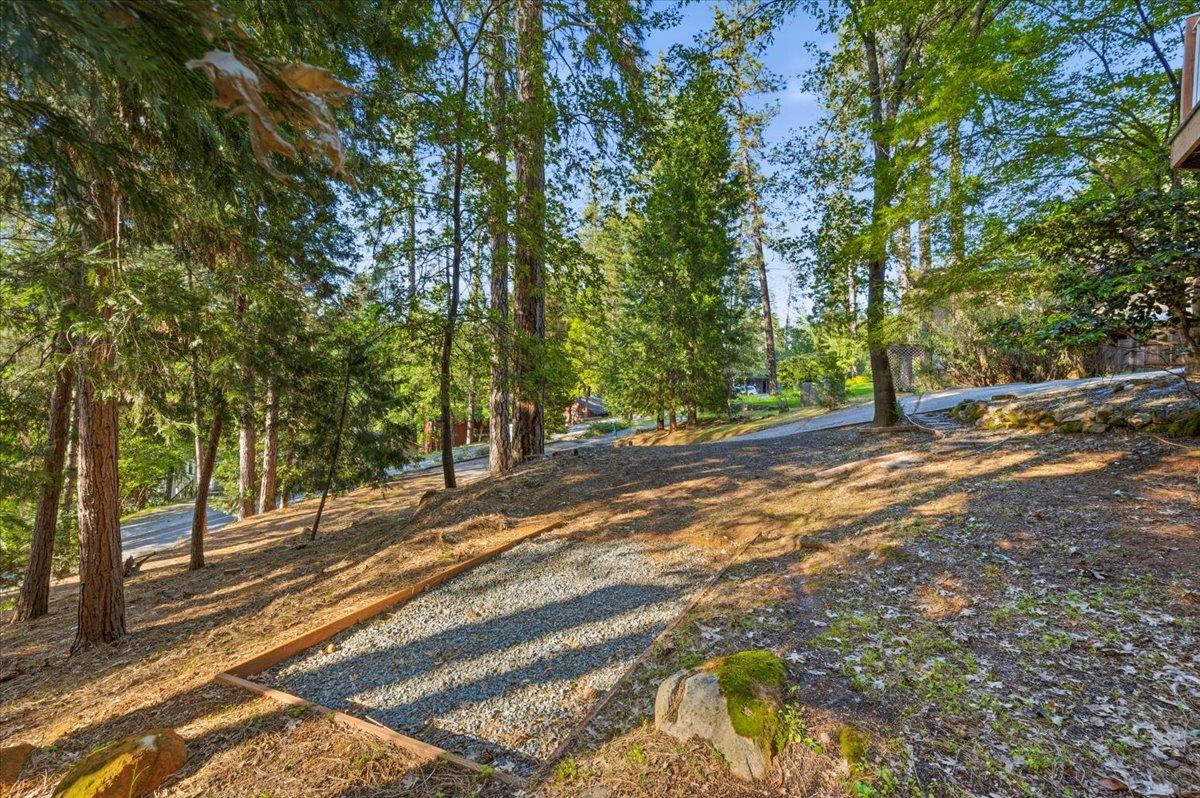 11521 Ragan Way Grass Valley, CA 95949 - Photo 34 of 37