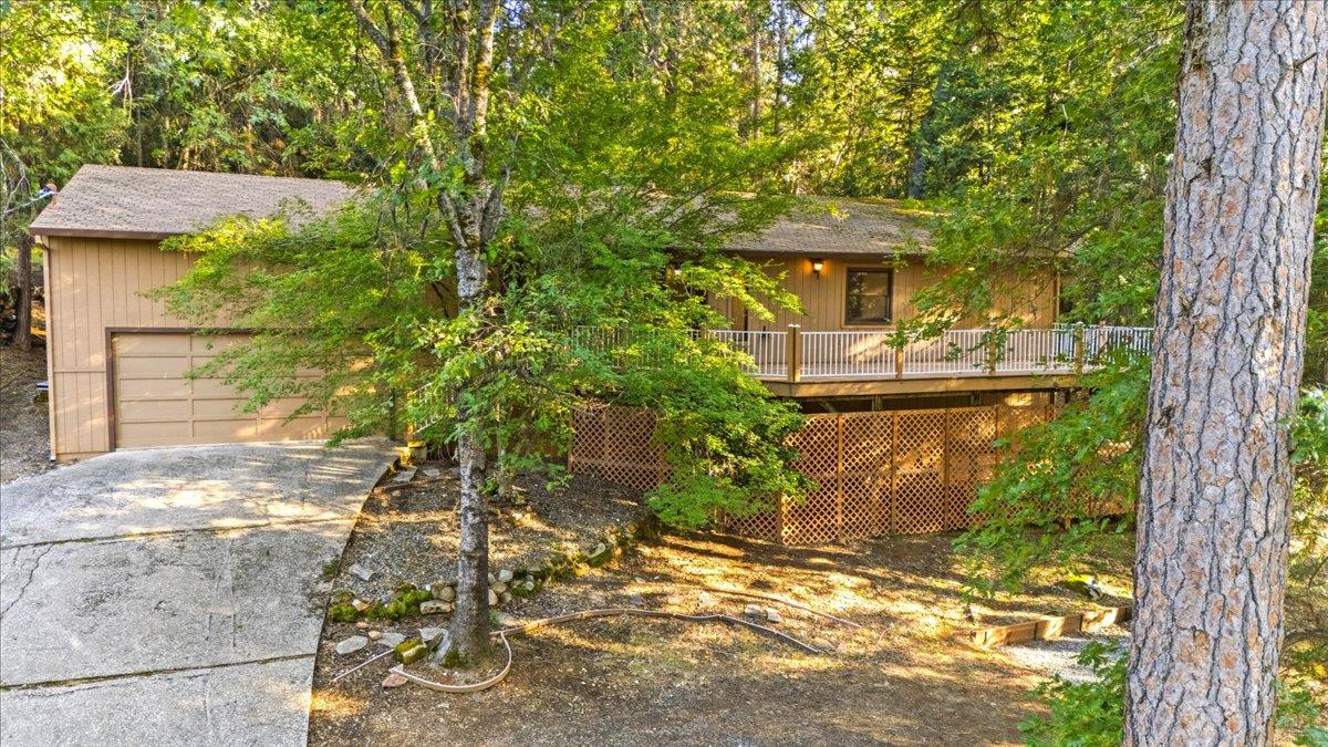 11521 Ragan Way Grass Valley, CA 95949 - Photo 4 of 37