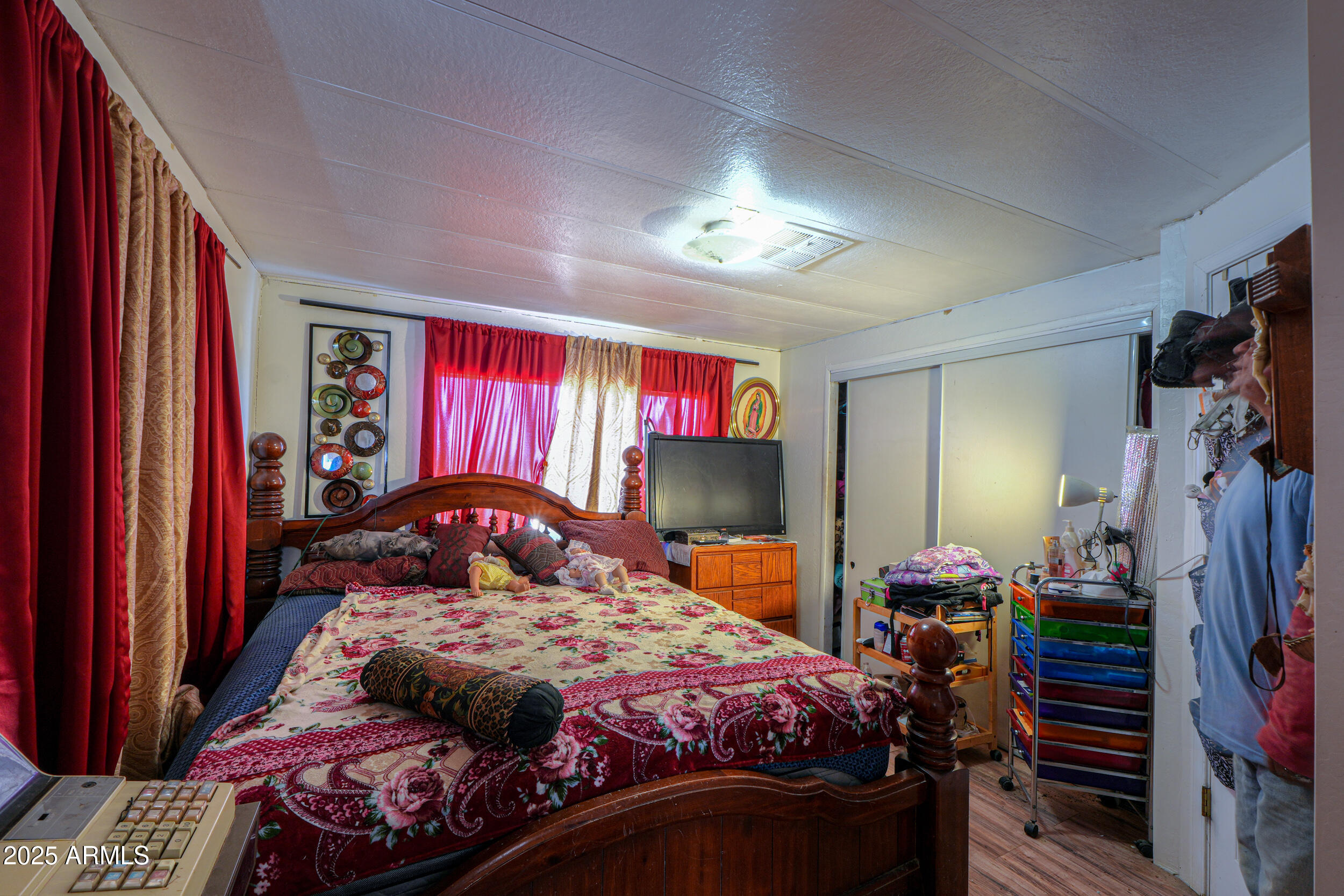 53129 West Badger Road Maricopa, AZ 85139 - Photo 11 of 48 71