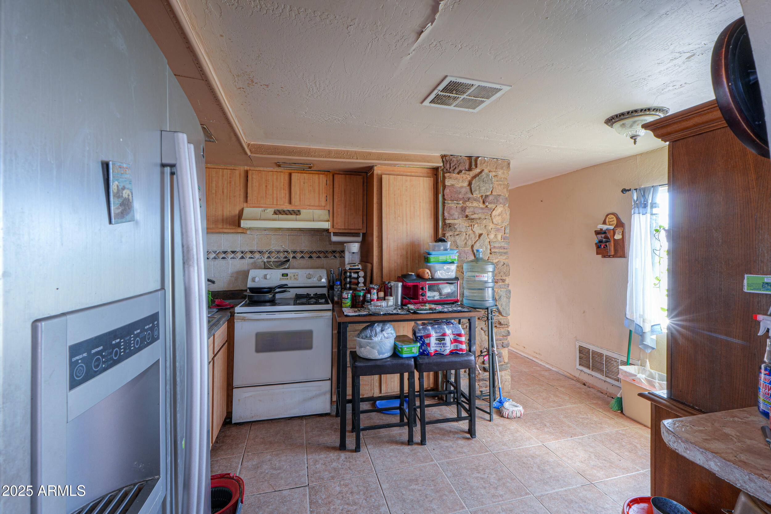 53129 West Badger Road Maricopa, AZ 85139 - Photo 15 of 48 74