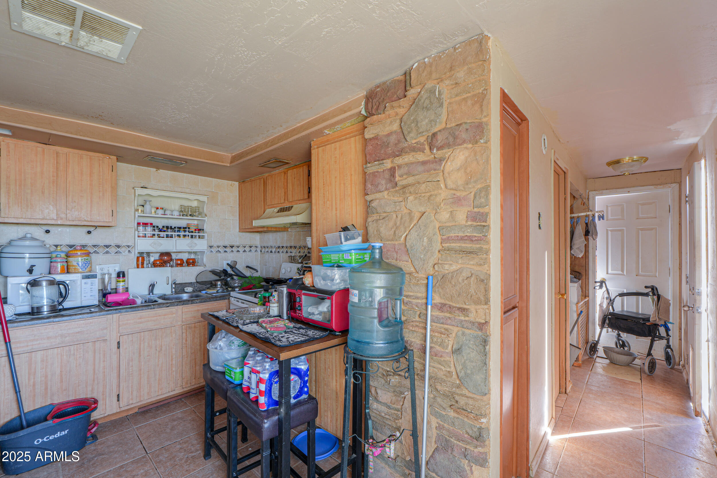 53129 West Badger Road Maricopa, AZ 85139 - Photo 17 of 48 77