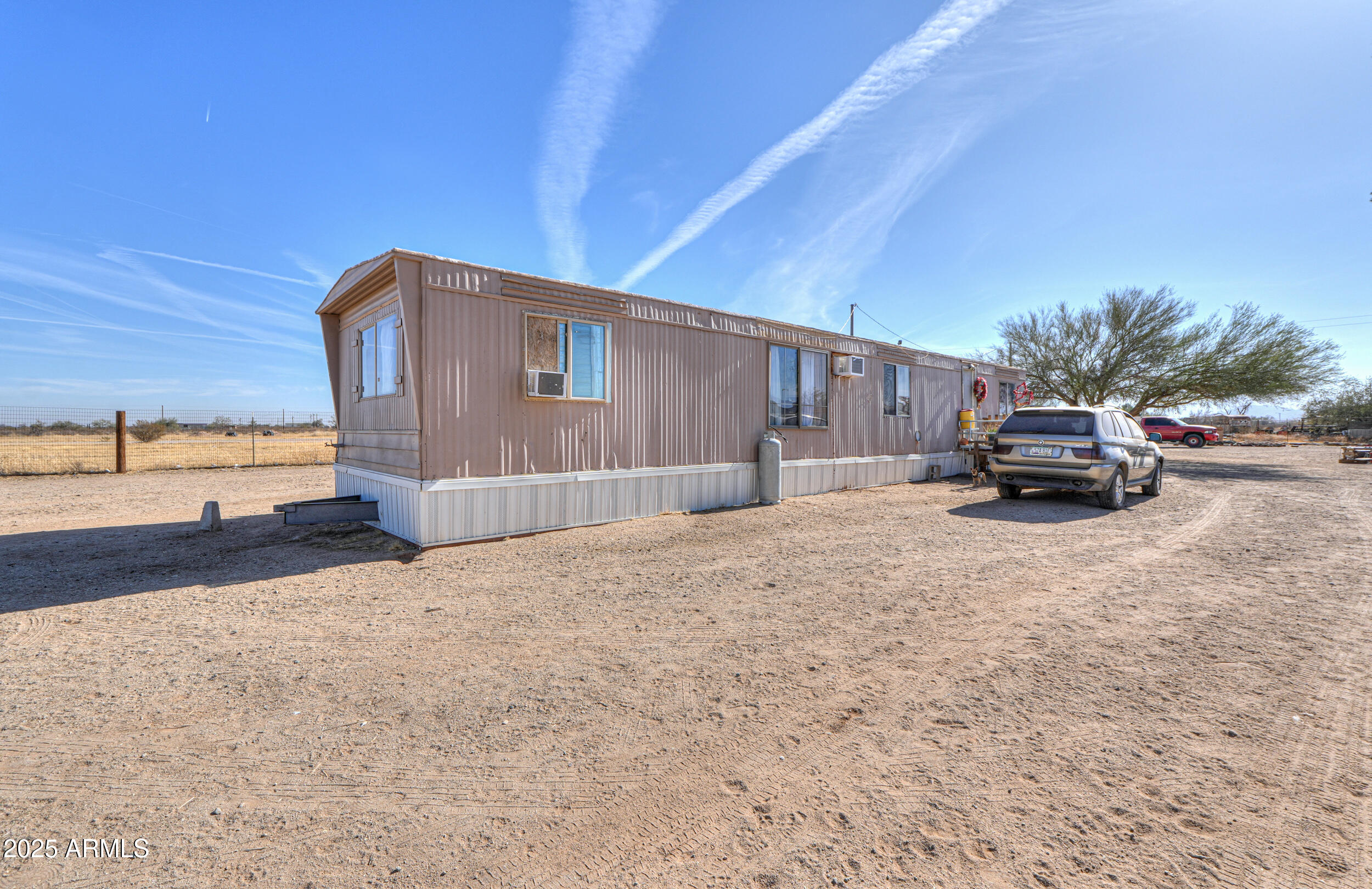 53129 West Badger Road Maricopa, AZ 85139 - Photo 2 of 48 23