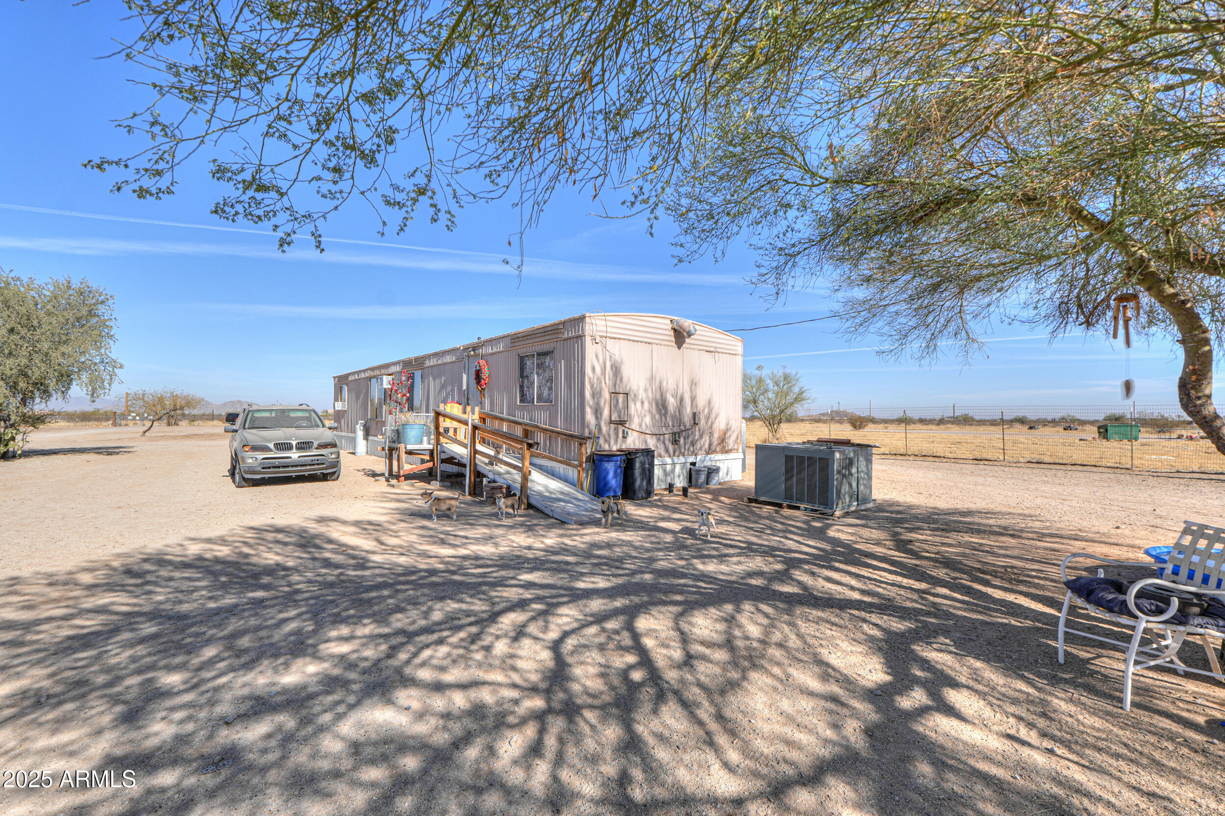 53129 West Badger Road Maricopa, AZ 85139 - Photo 3 of 48 22