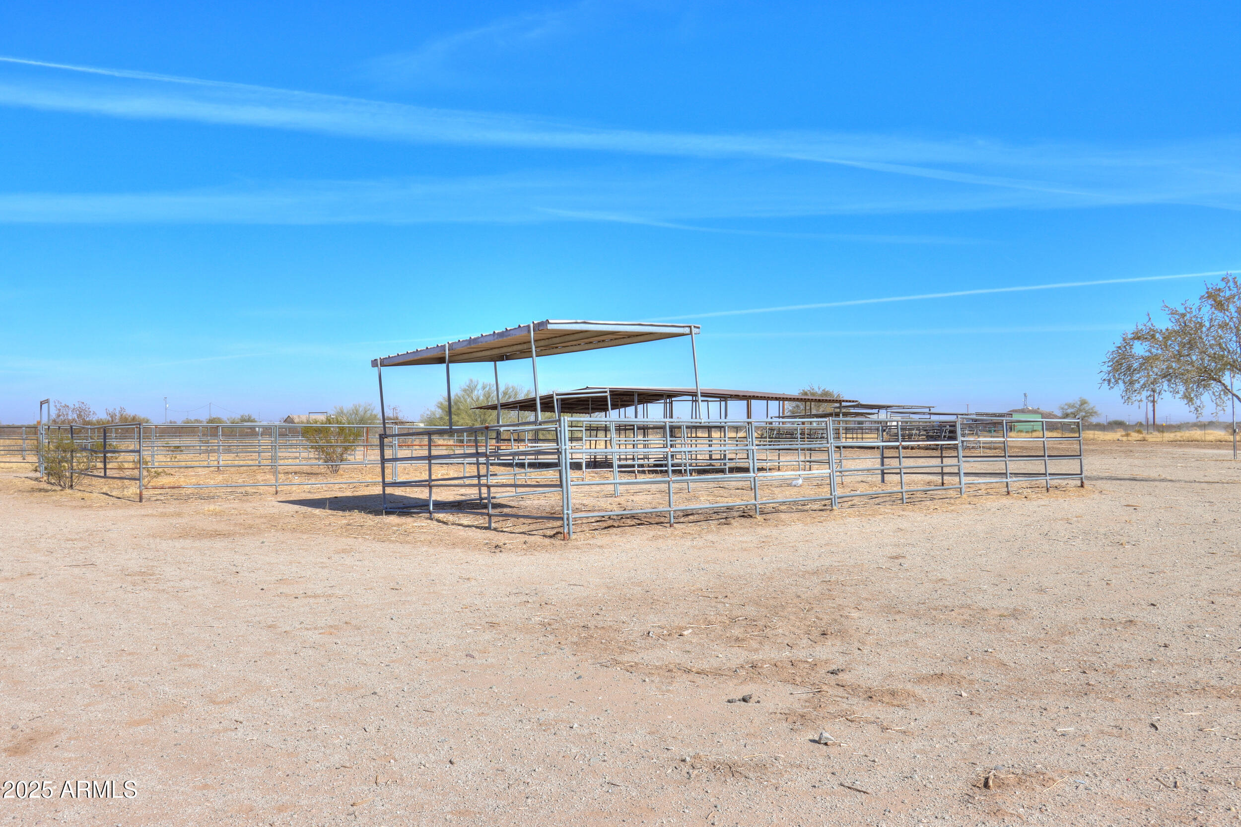 53129 West Badger Road Maricopa, AZ 85139 - Photo 32 of 48 07