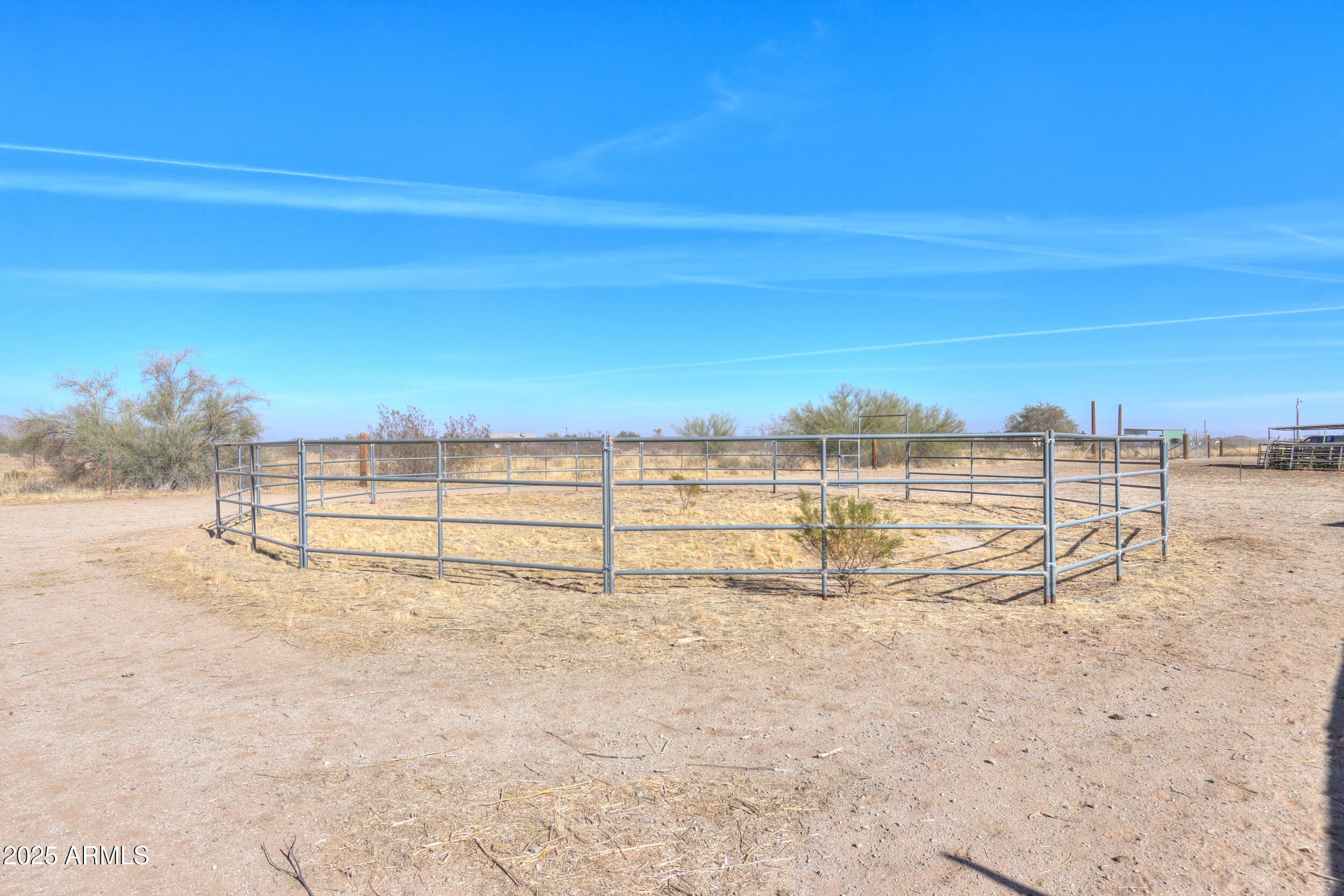 53129 West Badger Road Maricopa, AZ 85139 - Photo 33 of 48 08