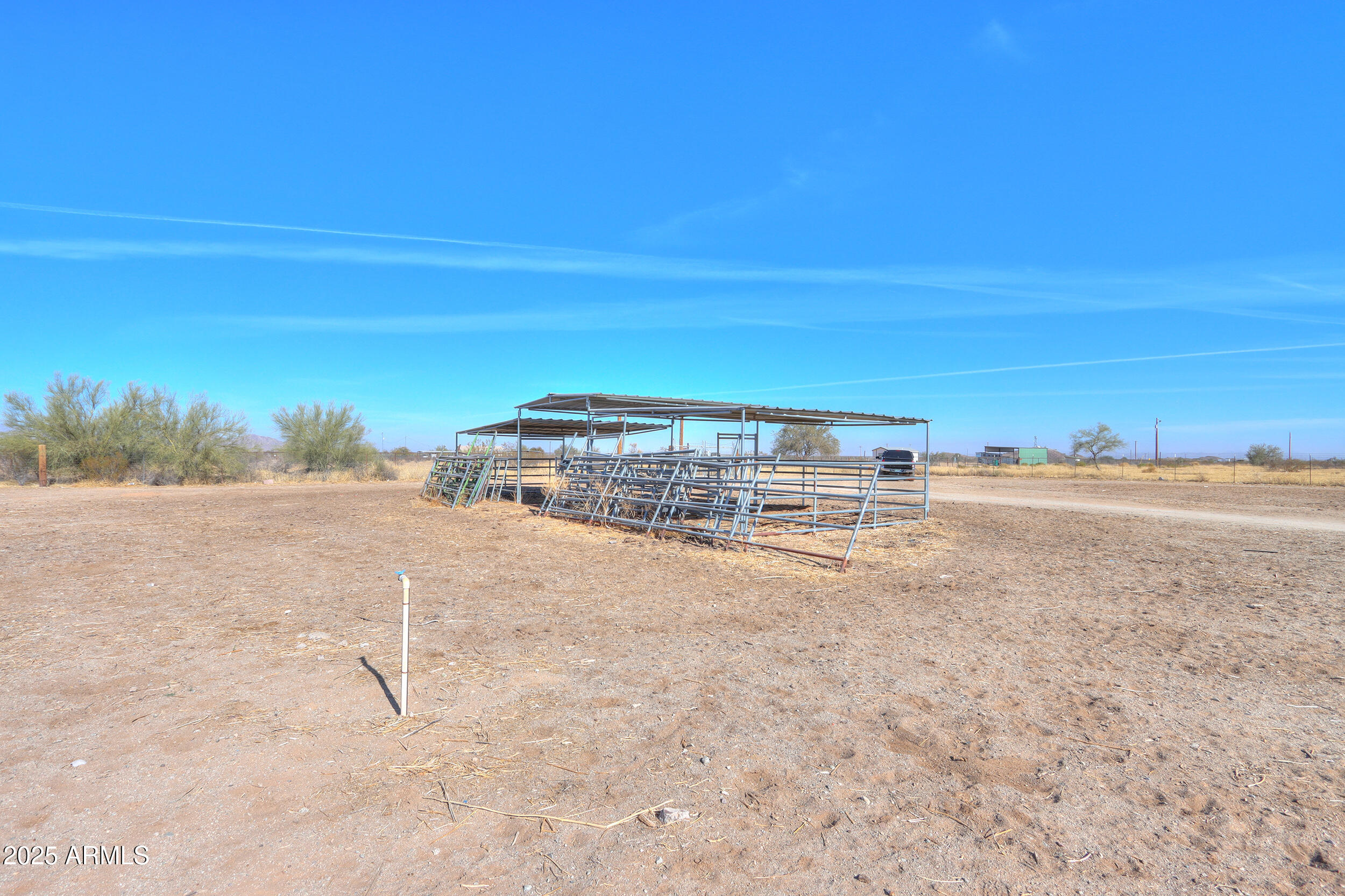 53129 West Badger Road Maricopa, AZ 85139 - Photo 38 of 48 13