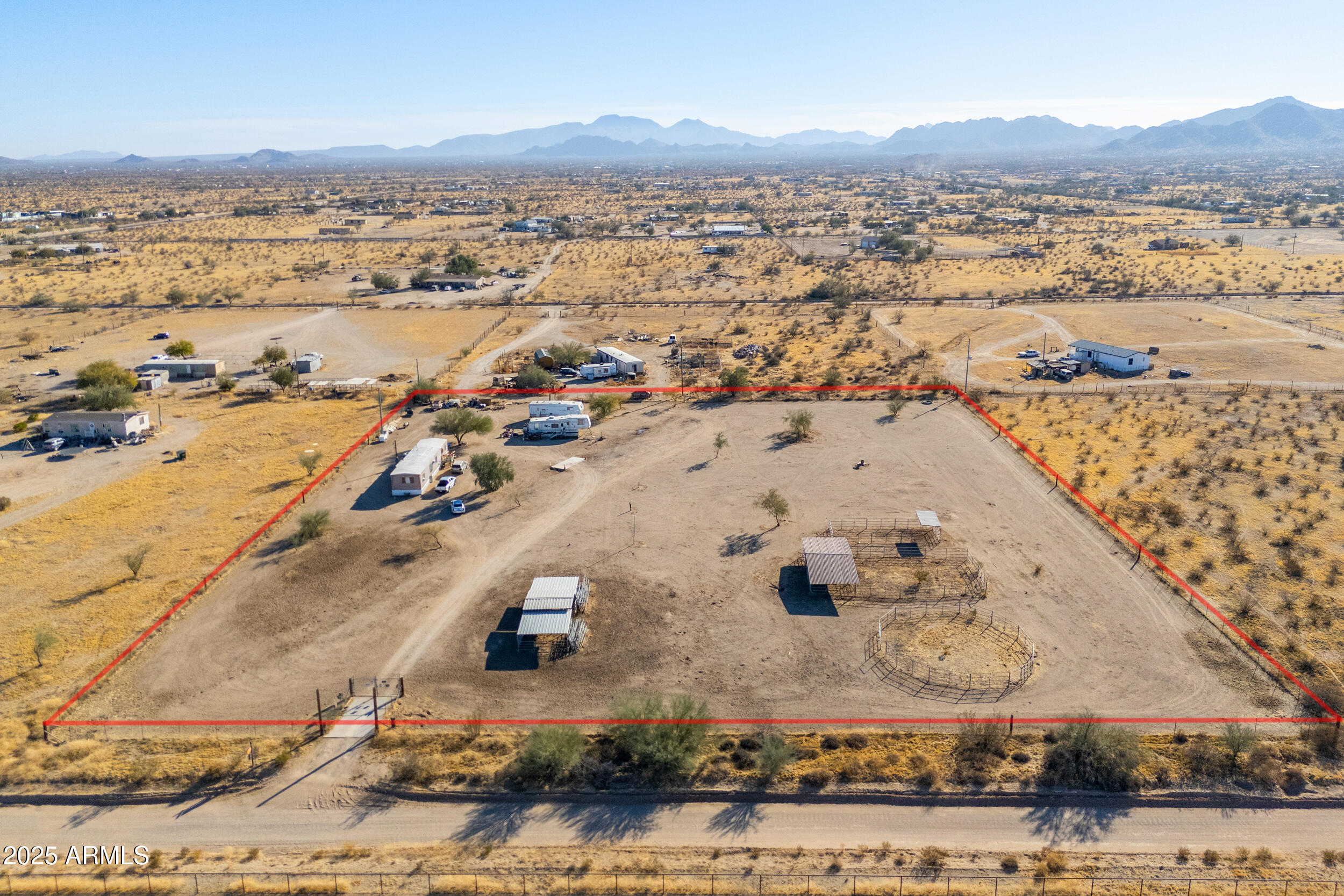 53129 West Badger Road Maricopa, AZ 85139 - Photo 45 of 48 54