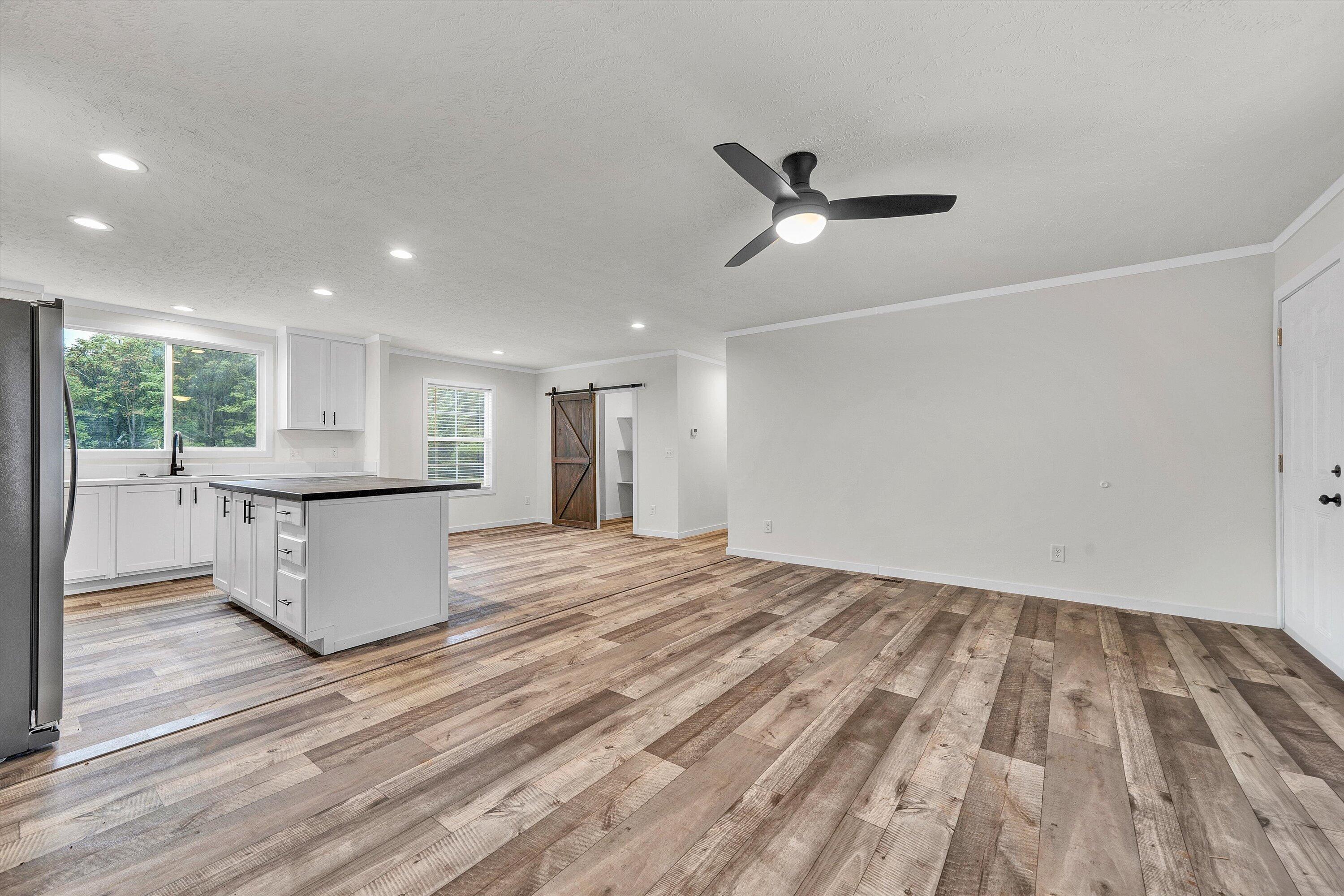 145 Highfield Road Rocky Mount, VA 24151 - Photo 5 of 25 Family Room