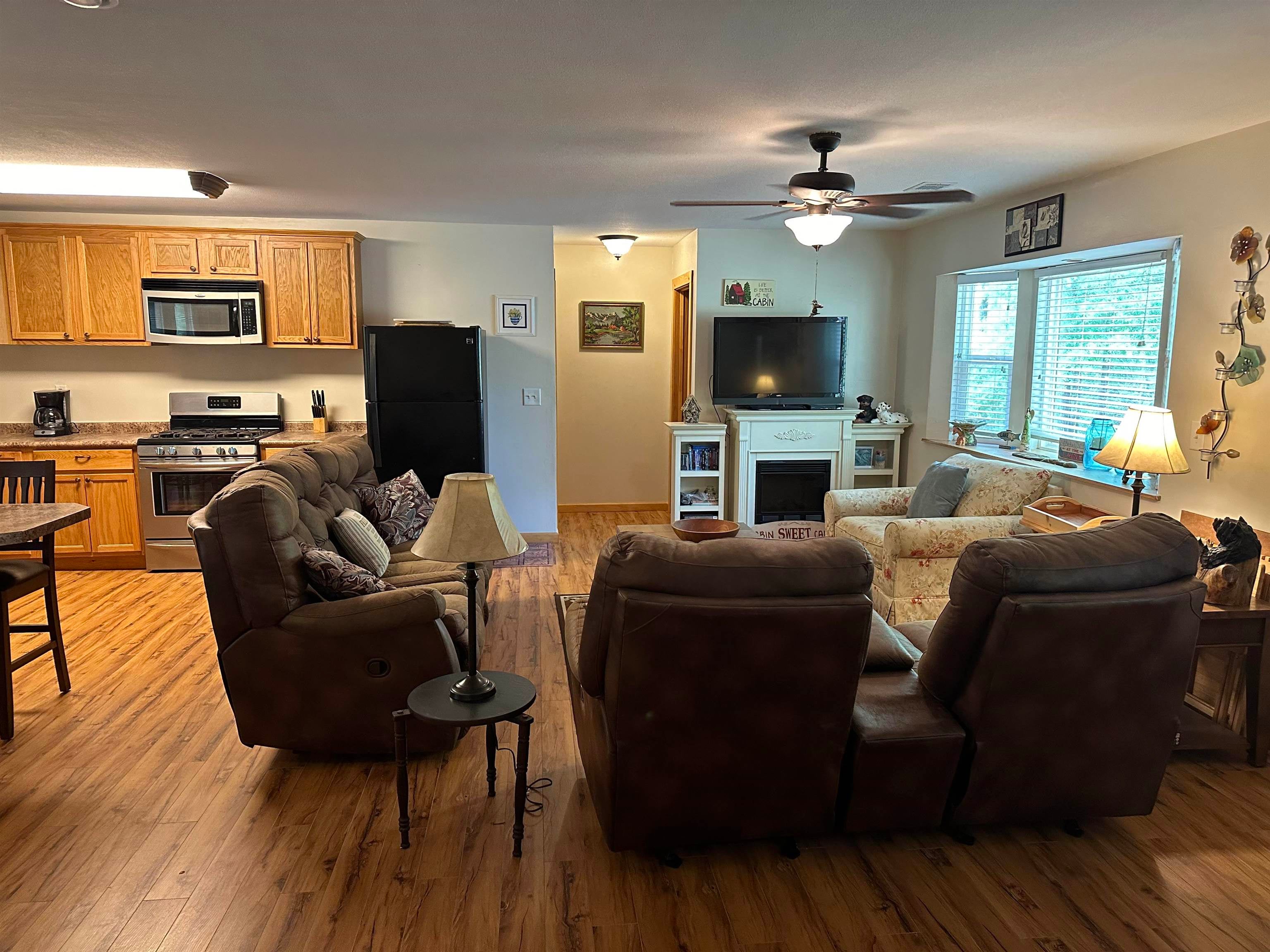 27821 Harbor Road Andalusia, AL 36421 - Photo 4 of 18 Gallery Image 4