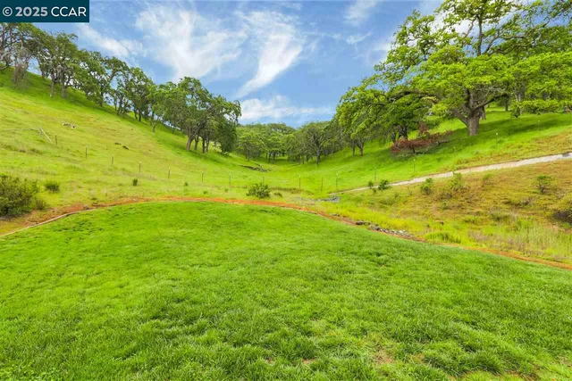 a view of an ocean view