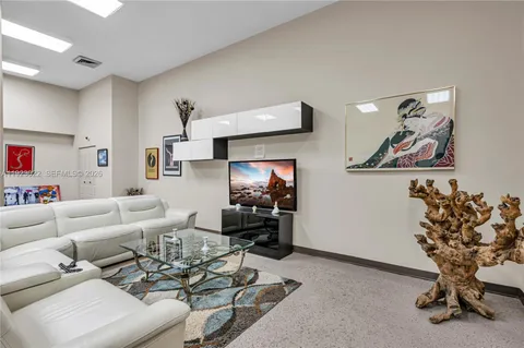 $455,000 | 301 174th Street, Unit 820, Sunny Isles Beach, FL 33160