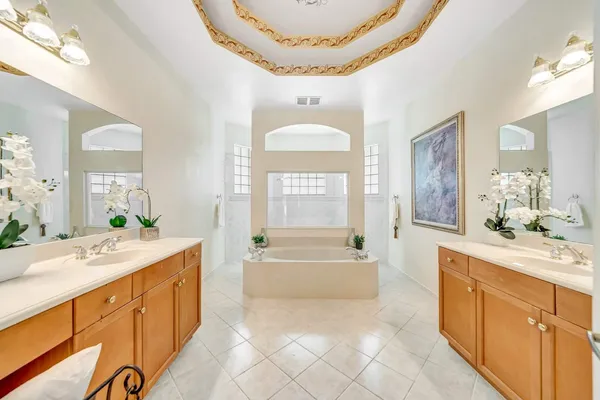 $999,900 | 6169 Northwest 53rd Circle, Coral Springs, FL 33067