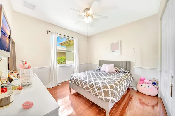 $999,900 | 6169 Northwest 53rd Circle, Coral Springs, FL 33067