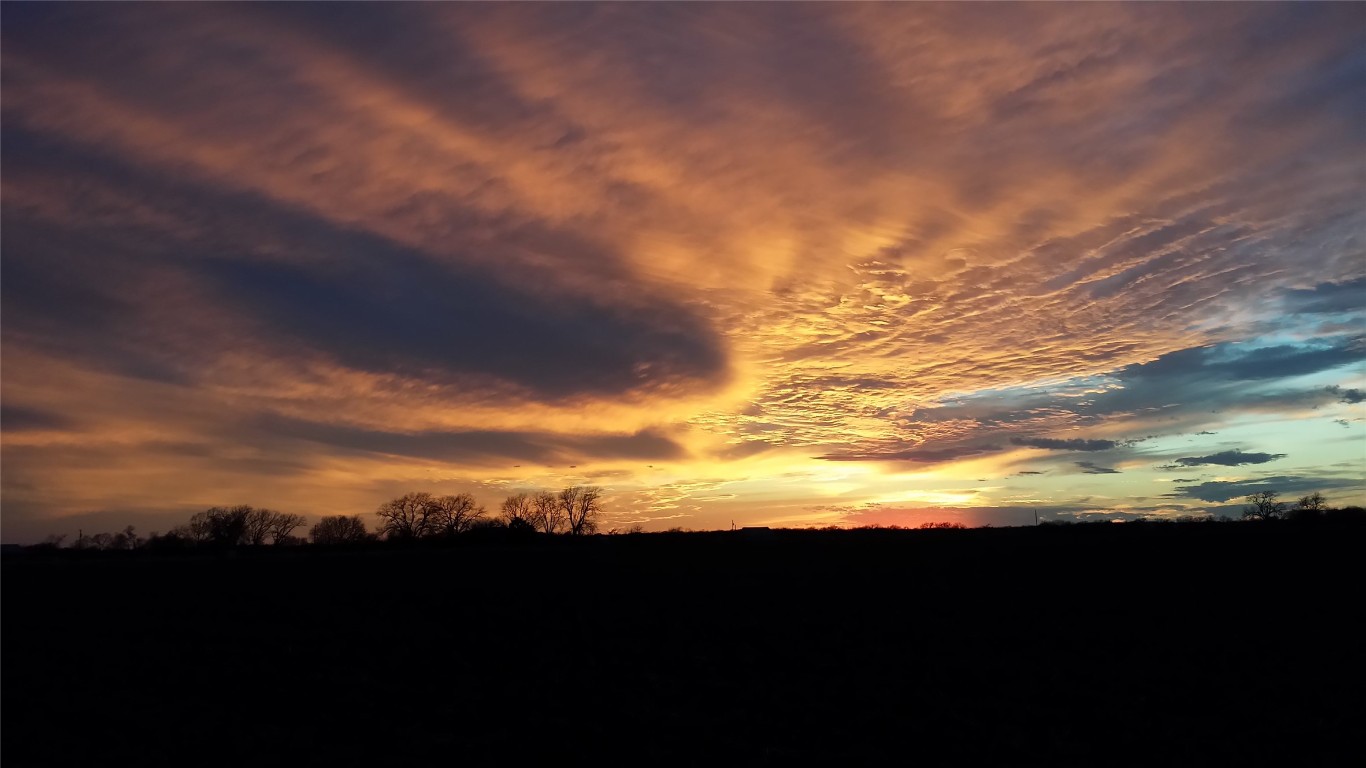 3402 County Road 405 Taylor, TX 76574 - Photo 21 of 23 a view of sunset