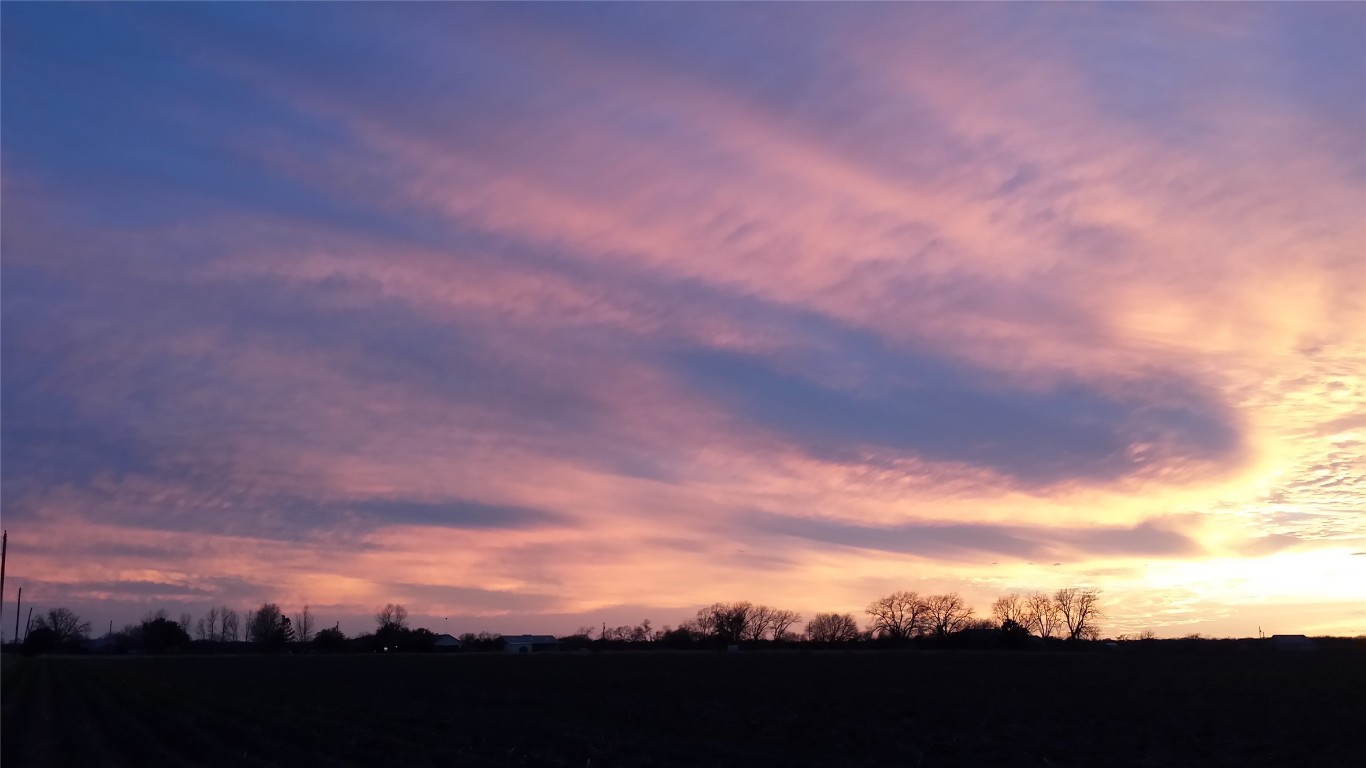 3402 County Road 405 Taylor, TX 76574 - Photo 23 of 23 a view of city and mountain