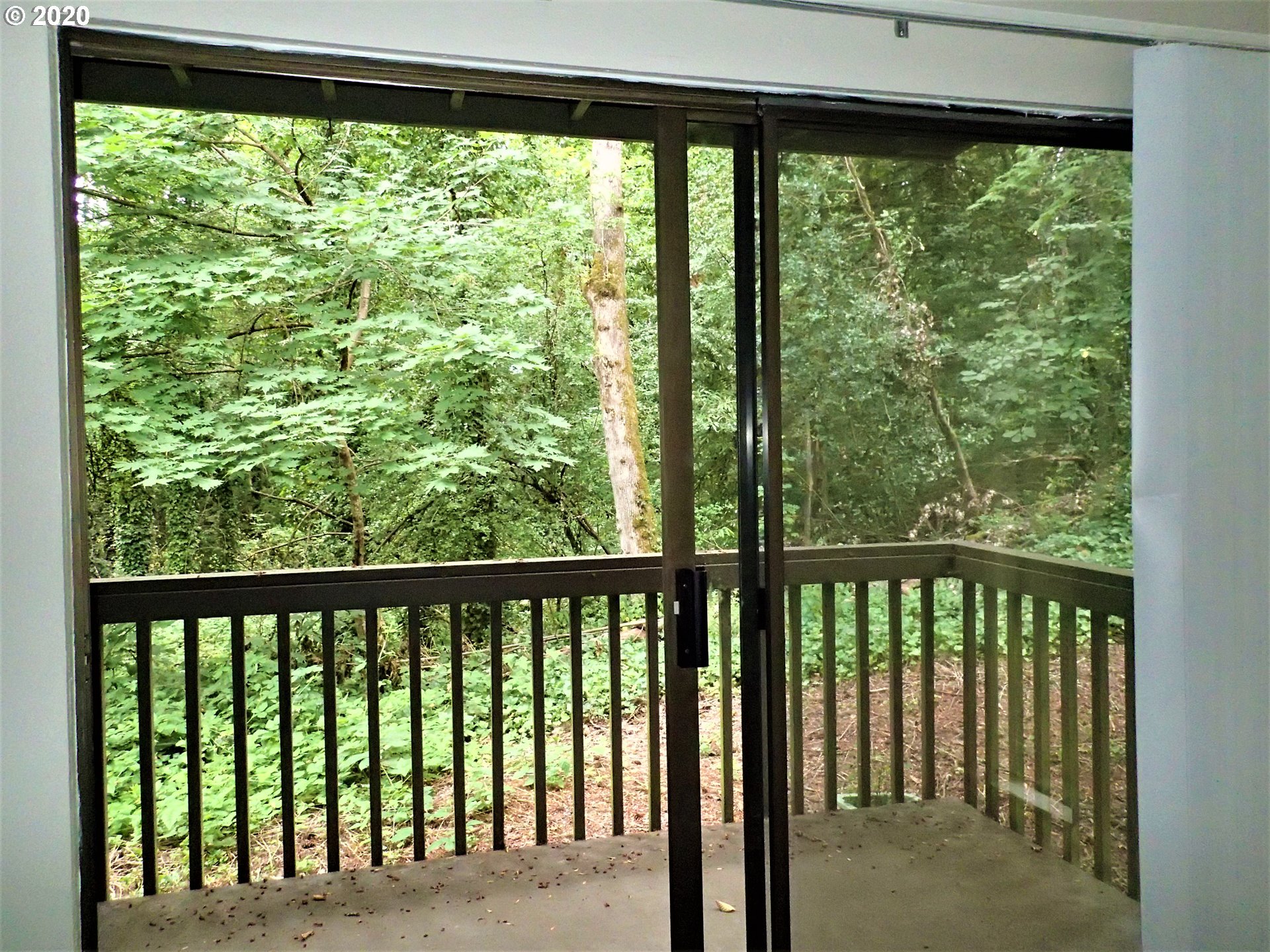 7554 Southwest Barnes Road, Unit D Portland, OR 97225 - Photo 15 of 16 Gallery Image 15