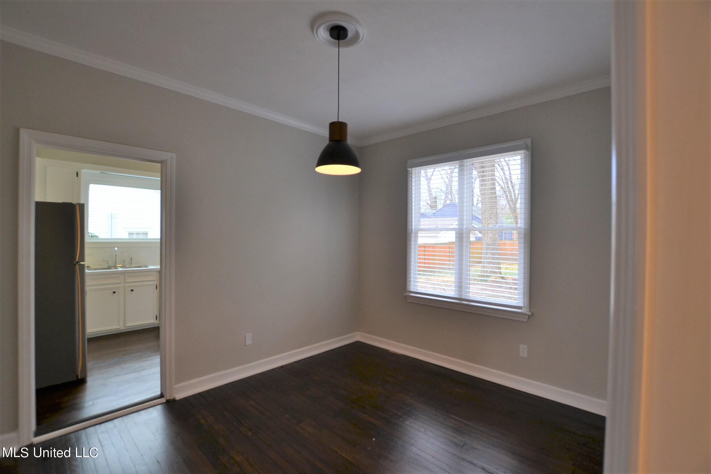 510 Hartfield Street Jackson, MS 39216 - Photo 8 of 20 diningroomintokit