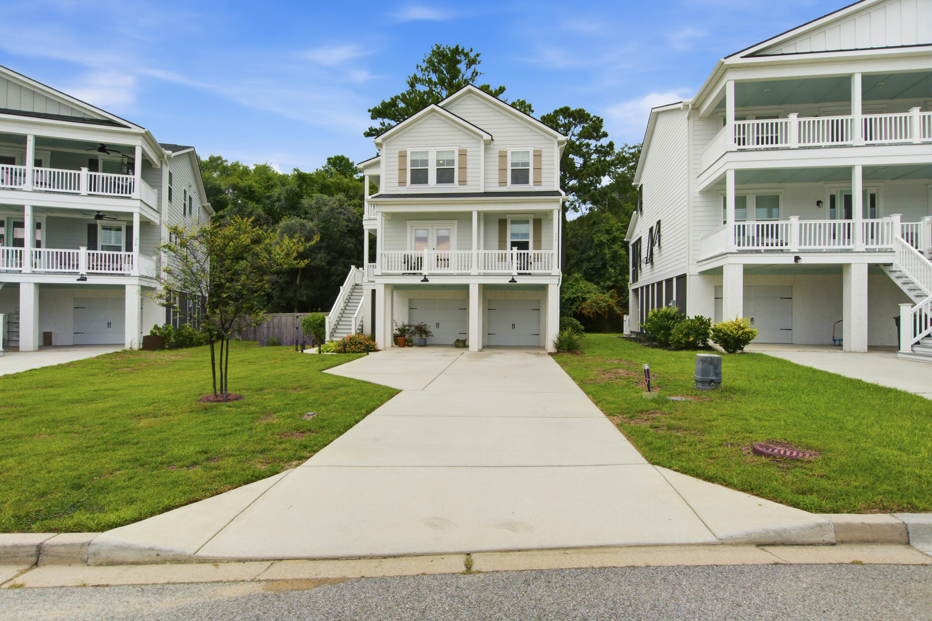 517 Spring Hollow Drive Charleston, SC 29492 - Photo 2 of 48