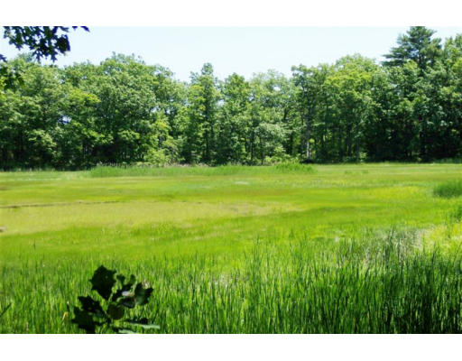 223 Middle Road Newbury, MA 01922 - Photo 9 of 10 a view of an ocean from a yard