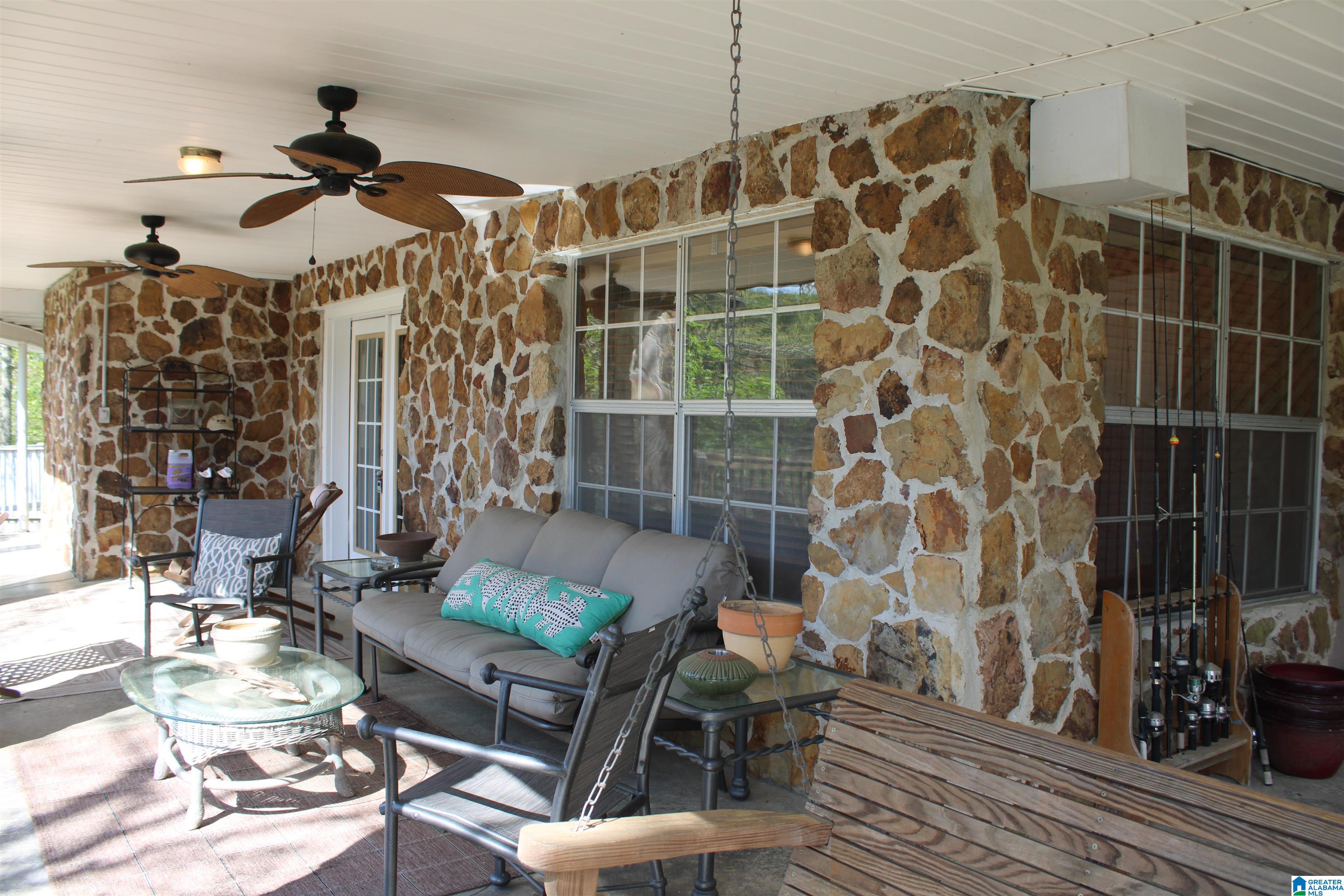1645 Overlook Point Warrior, AL 35180 - Photo 10 of 44