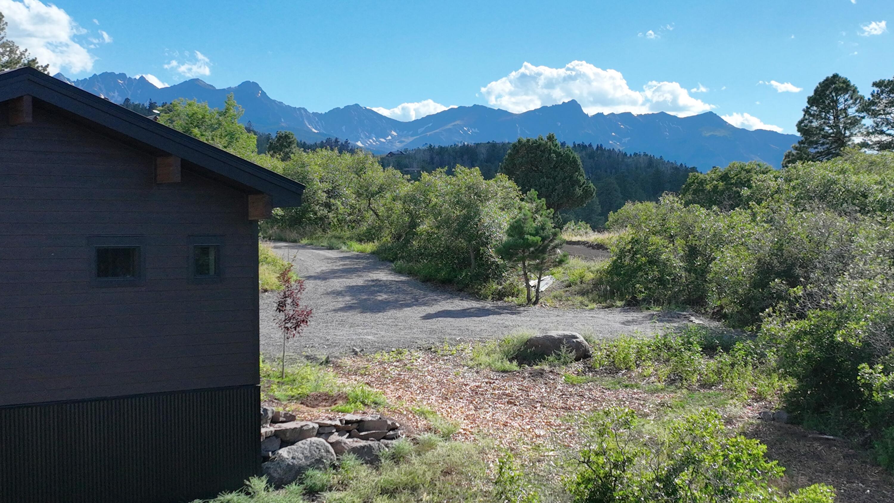 10 Valley View Road Ridgway, CO 81432 - Photo 32 of 33 a view of a yard with a mountain