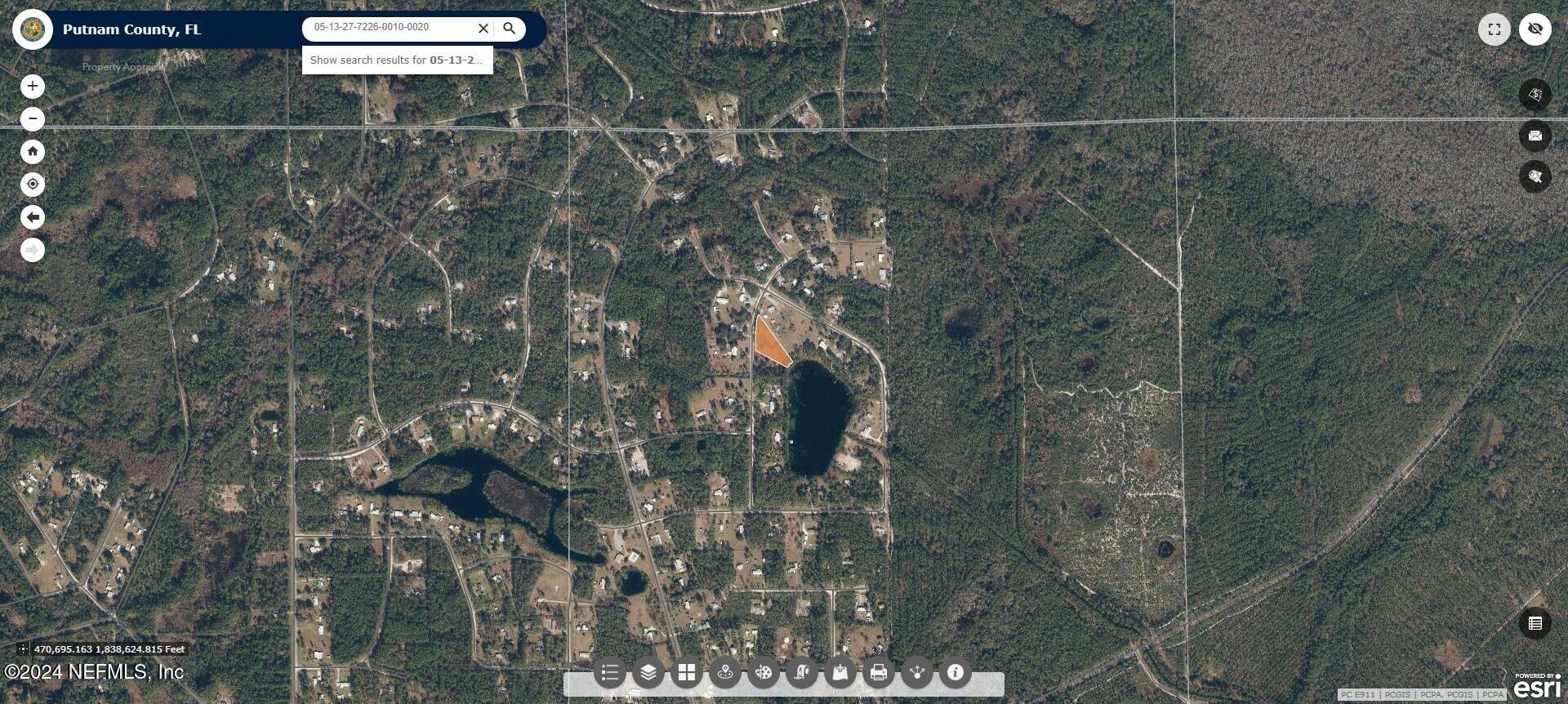 116 Osceola Road Georgetown, FL 32139 - Photo 15 of 19 a bathroom with a shower