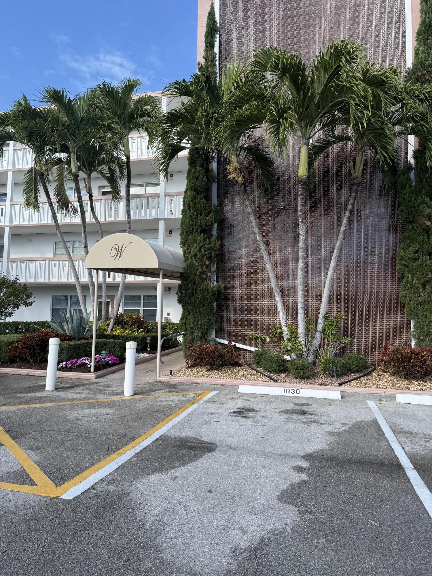 2019 Wolverton East Boca Raton, FL 33434 - Photo 7 of 7 WOLVERTON B BUILDING