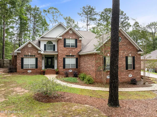 $465,000 | 32 Cambrooke, Hattiesburg, MS 39402