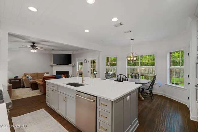 $465,000 | 32 Cambrooke, Hattiesburg, MS 39402