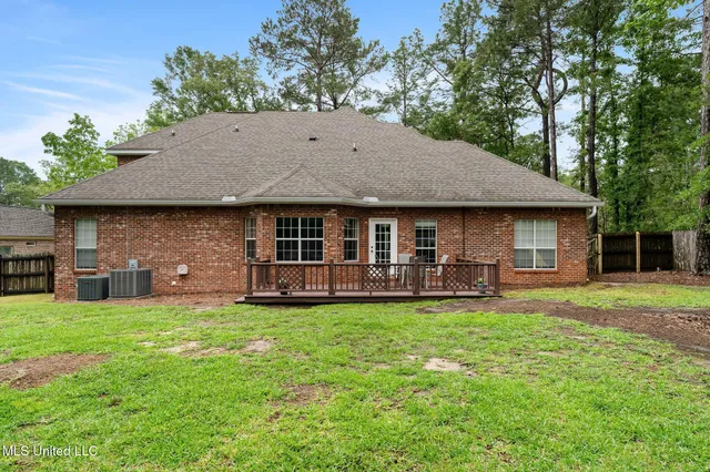 $465,000 | 32 Cambrooke, Hattiesburg, MS 39402
