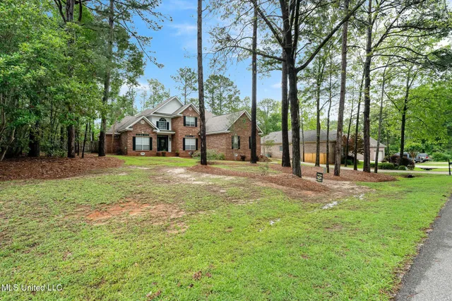$465,000 | 32 Cambrooke, Hattiesburg, MS 39402