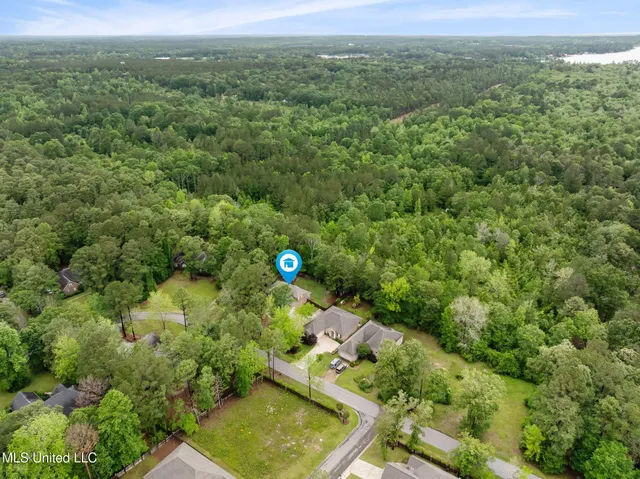 $465,000 | 32 Cambrooke, Hattiesburg, MS 39402